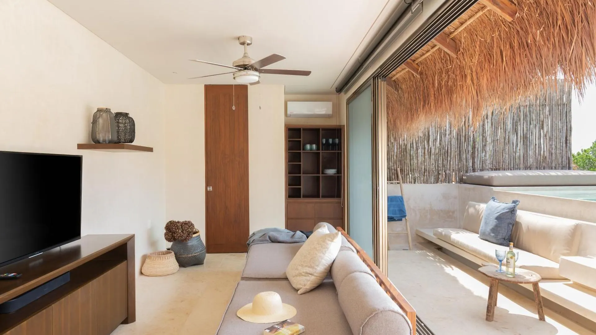 Luxury 2 Bedroom Penthouse - Private Pool - Spa - Sky Jungle Luum Zama 툴룸